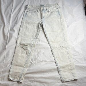 Abercrombie & Fitch Distressed Jeans Women’s 2 / 26